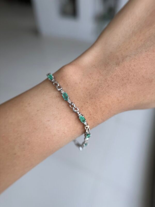 Pulsera Esmeraldas Naturales - Image 3